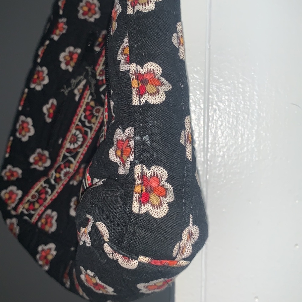 ♥️🖤Vera Bradley Pirouette Tote | Black & Red | Lisa B Tote Purse - Picture 7 of 7